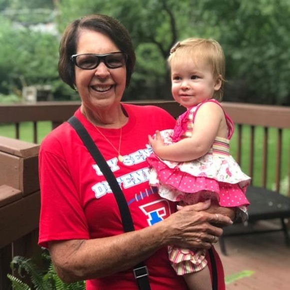 Meet your Posher, Helen - Picture 1 of 1